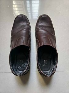 Bata Comfit Men Brown Solid Formal Slip Ons