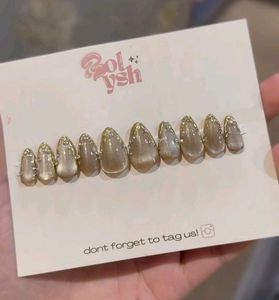 Press-On Nail Set - Elegant Style