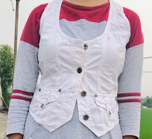 Danim Sleeveless Jacket ,white Colour