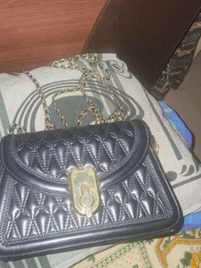 Chic Quilted Shoulder Bag