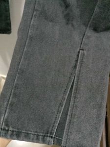 Stylish Charcoal Grey Denim Jeans