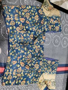 Blue Saree with Decorative Border
