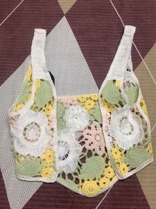 Crochet Floral Crop Top Vest