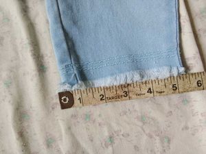 Light Wash Frayed Hem Denim Jeans