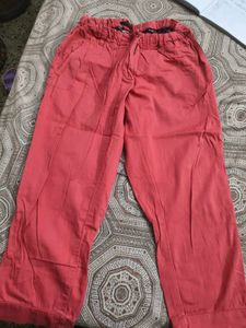 Red Capri in 30 waist for women