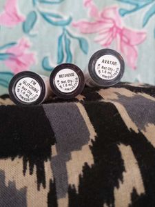 Combo - Nykaa holographic eyeliner