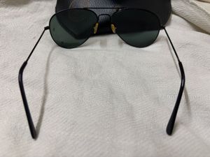 Ray-Ban Unisex UV Protected Pilot Sunglasses