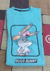 Crop Tshirt ( Bugs Bunny)