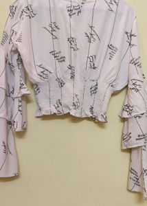 Chic Ruffled Sleeve Crop Top