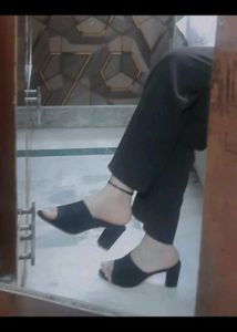 Classic Black Chic Block Heel
