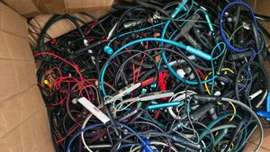 Mix Brand 400-500 Neckbands Used Condition Scrap