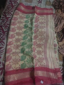 Bengal Taant Cotton Saree with Red Border