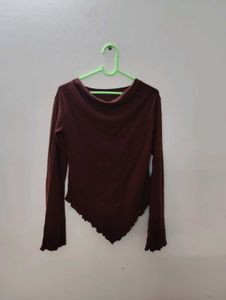 Maroon Ribbed Asymmetrical Top✨