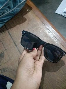 Black Wayfarer Style Sunglasses