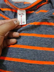 💖Gray and Orange Striped long T-Shirt💖