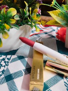 MyGlamm Perfect Curves Matte Lip Crayon-Debutante