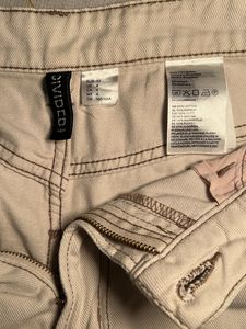 H&amp;M Beige Cargo Pants
