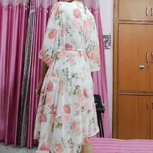 Floral Print Tiered Midi Dress