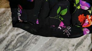 Chic Floral Print Square Neck Top