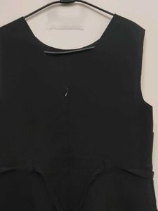 Sleek Black Sleeveless Dress