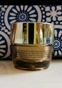 Estee Lauder Revitalizing Creme