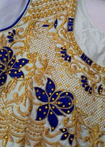 Cream Kurta Set with Blue Embroidery