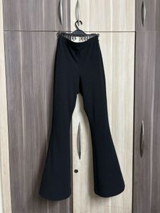 33 H&amp;M STRAIGHT FLARED TROUSER