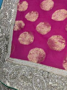 Exquisite Silk Saree with Intricate Weaving