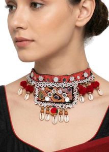 Boho Embroidered Shell Necklace