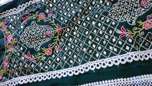 EMERALD GREEN KAFTANI SUIT + DAZZLING EARRING!