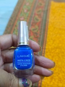 Lakme blie Liner (blue) and cara mia