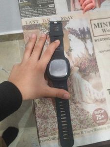 Stylish Black Wristwatch