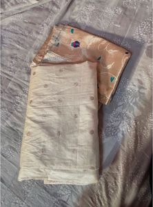 Beautiful Silk saree with Blouse (Women’s)
