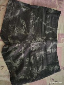 Stylish Black Printed Mini Skirt