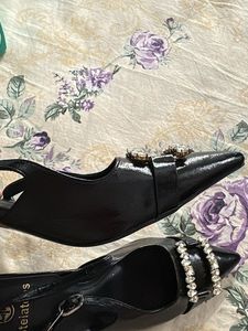 Chic Black Slingback Heels with Rhinestones