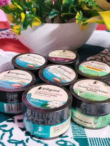 pack of 7 Pilgrim skincare bundle and face cream a