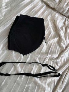 Padded Black Strapless Bra (Straps Included)