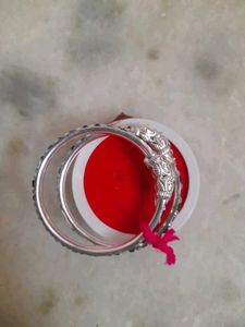 beautiful nazariyea silver bangles