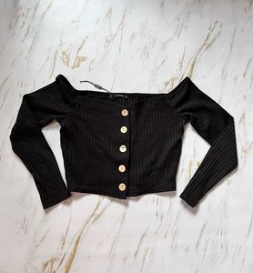 Ribbed Off-Shoulder Button-Up Cropped Top