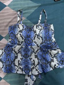 Stylish Blue Snake Print Top