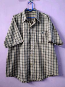 Ralph Lauren Plaid Short Sleeve Button-Up Shirt