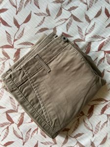 Women’s Casual Khaki Chinos 🤍