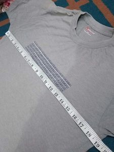 Men's Grey Graphic T-Shirt
