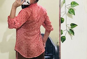 Chic Red Floral Print Shirt