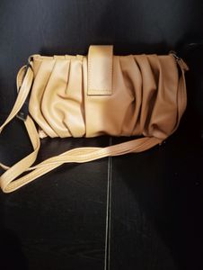New Stylish Slingbag Cum Handbag