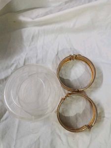 Elegant Gold Bangles Set