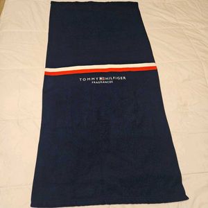 tommy hilfiger bath towel