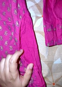 Women Pink &amp; Gold Toned Kurta