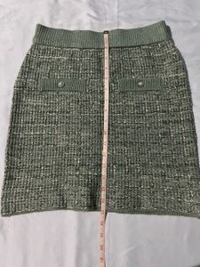 Chic Tweed Mini Skirt