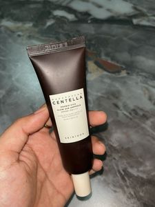 SKIN1004 Centella Sunscreen SPF50+ PA++++